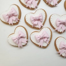 μπισκότα καρδιά λευκό ροζ